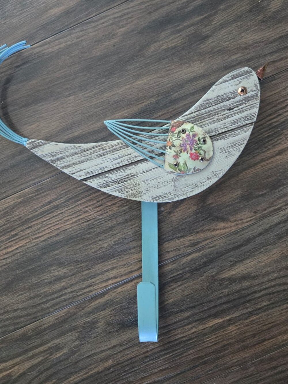 Cottagecore/Shabby Chic Style Wood & Metal Bird Hook NWOT